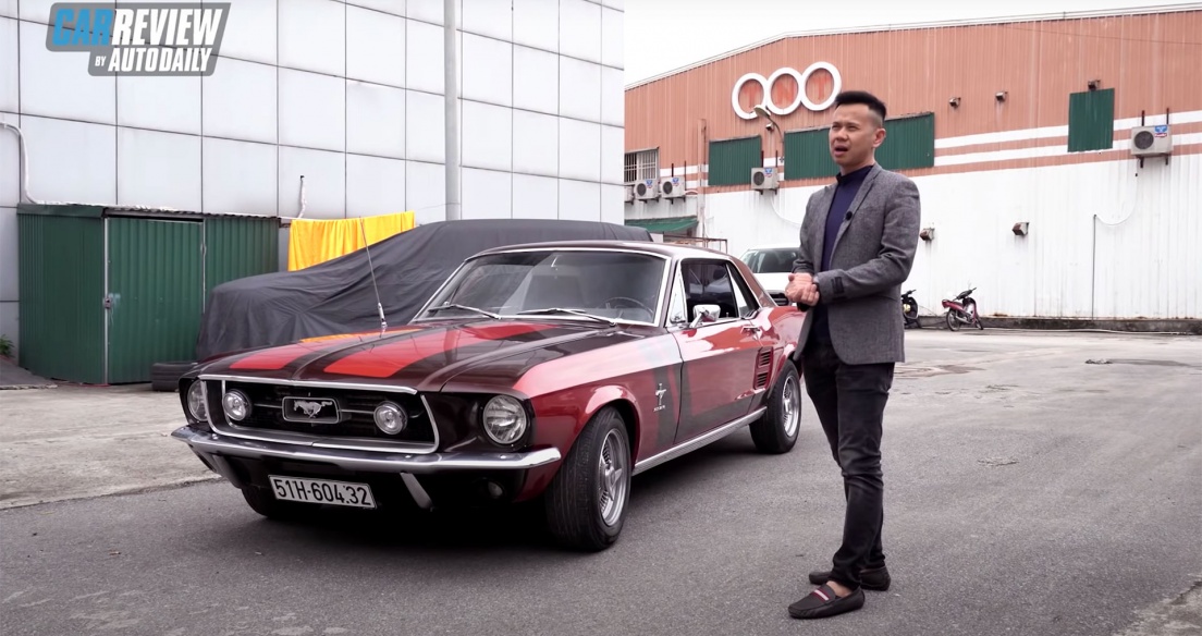 Ford Mustang vừa cổ vừa hiếm, giá ngang Mercedes GLC - AI DÁM MUA...?