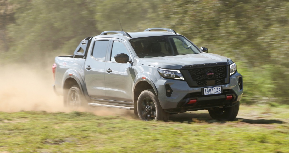 Nissan Navara 2021 chốt giá từ 26.337 USD tại Australia