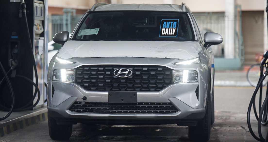 Thêm Hyundai Santa Fe 2021 xuất hiện trên phố Hà Nội, nhập khẩu Hàn Quốc