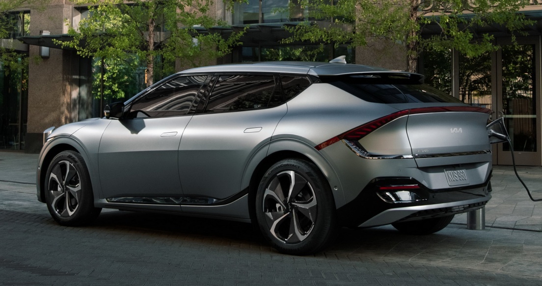 Xe điện Kia EV6 ra mắt tại Mỹ với sức mạnh 576 mã lực
