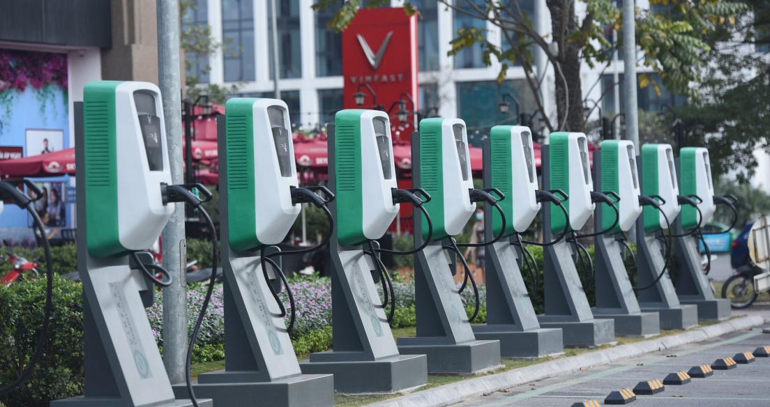 “VinFast gánh mọi rủi ro về pin để ô tô điện tiếp cận được số đông người dùng”