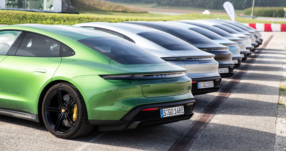 Porsche triệu hồi Panamera và Taycan do lỗi ở hệ thống treo