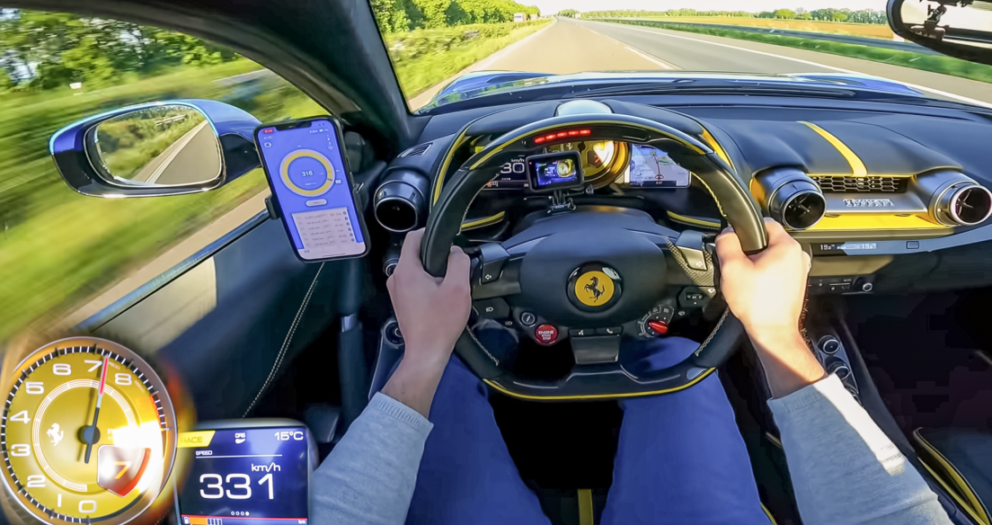 Video Ferrari 812 SuperFast đạt 331 km/h dễ dàng trên Autobahn