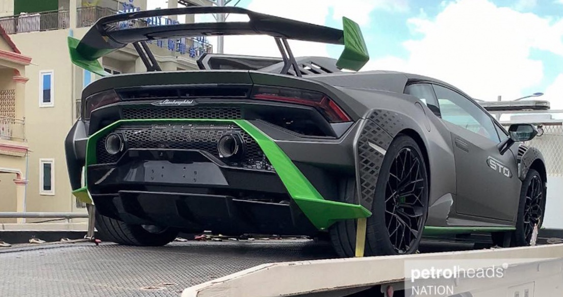 Siêu phẩm Lamborghini Huracan STO xuất hiện tại Campuchia