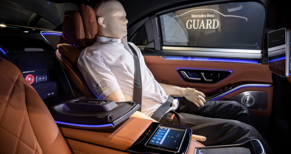 Mercedes-Benz S 680 Guard 4MATIC 2022 chống đạn xuyên giáp, giá từ 540.000 USD