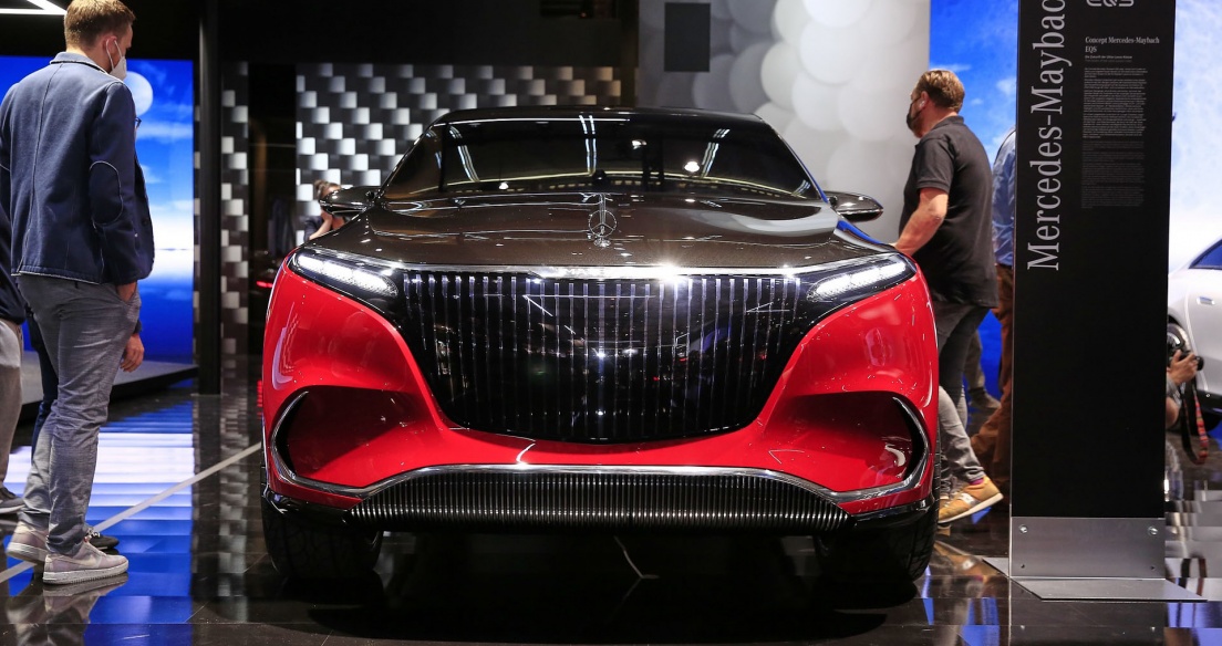 Chiêm ngưỡng Mercedes-Maybach EQS Concept "bằng xương, bằng thịt"