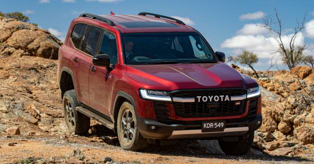 Toyota Land Cruiser 300 2022 ra mắt tại Australia, giá từ 65.320 USD