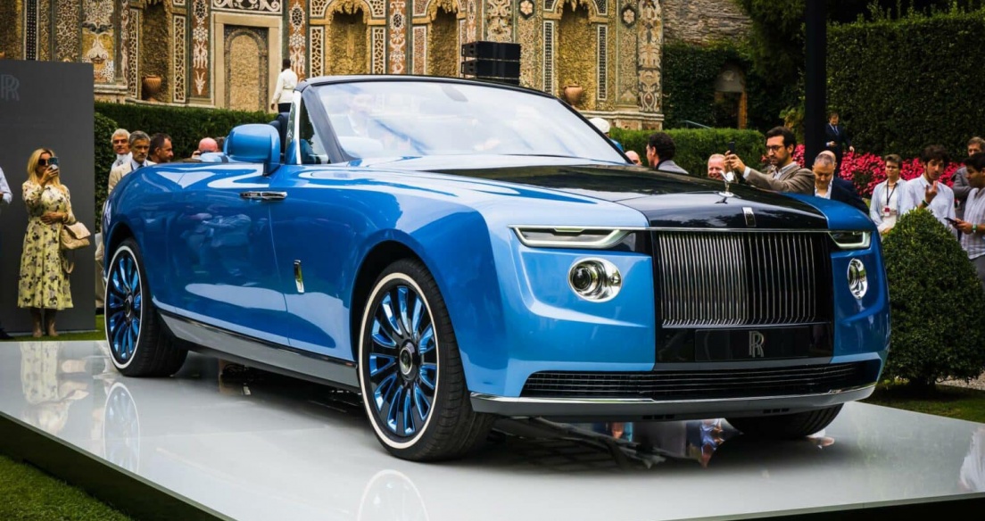 Ngẩn ngơ trước vẻ đẹp ngoài đời thực của Rolls-Royce Boat Tail giá 28 triệu USD