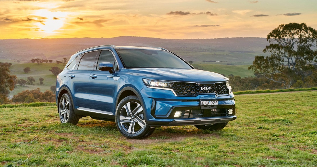 Kia Sorento Plug-In Hybrid 2022 ra mắt tại Australia, giá từ 60.000 USD