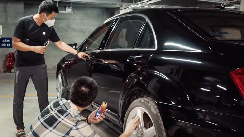 Mua ô tô cũ - Theo chân thợ đi săn "hoa hậu" Mercedes S550 AMG