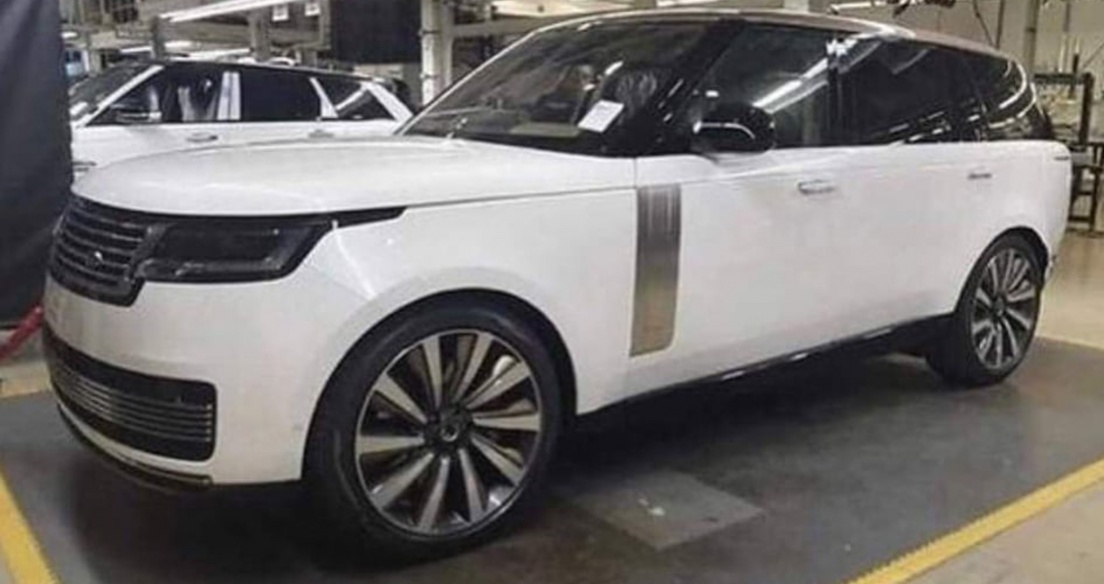 Ảnh thực tế 'bom tấn' Range Rover 2022, ra mắt vào tuần tới