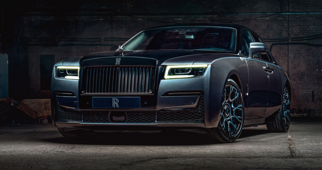 Rolls-Royce Ghost Black Badge 2022 ra mắt, giá gần 400.000 USD