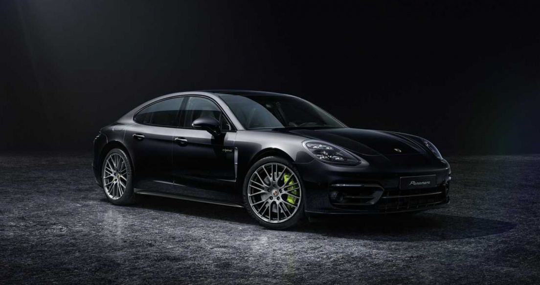 Porsche Panamera Platinum Edition 2022 ra mắt, giá từ 101.900 USD