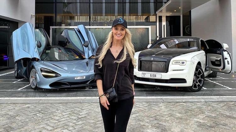 Supercar Blondie sẽ là khách mời của VinFast tại Los Angeles Auto Show 2021