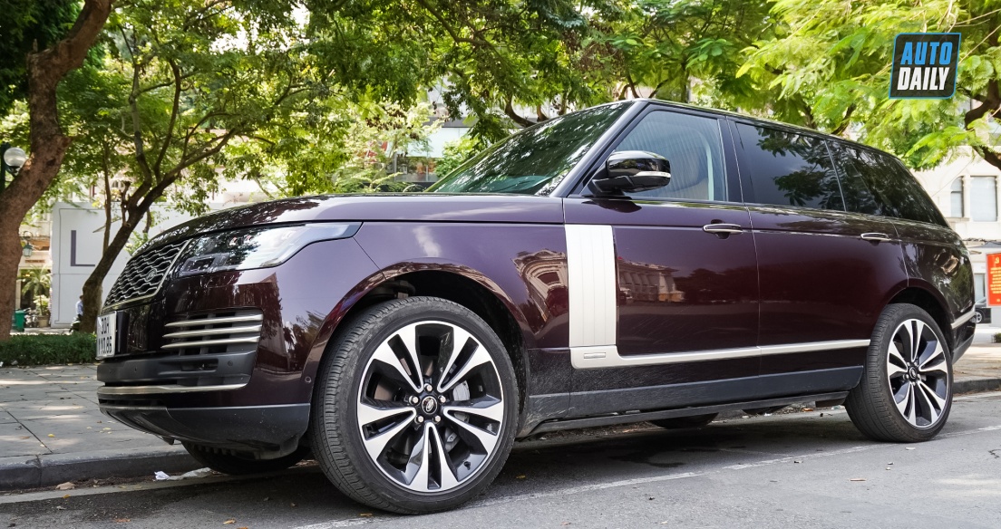 Diện kiến Range Rover Fifty sản xuất giới hạn đầu tiên về Việt Nam