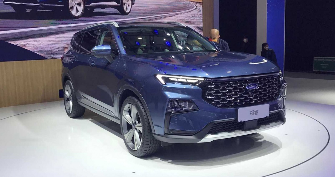 Ford Equator Sport ra mắt – Người anh em hầm hố hơn của Escape