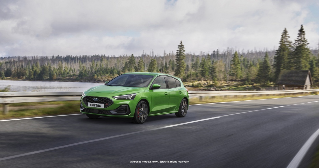 Ford Focus ST 2022 bản cao cấp nhất có giá ngang Mustang bản tiêu chuẩn
