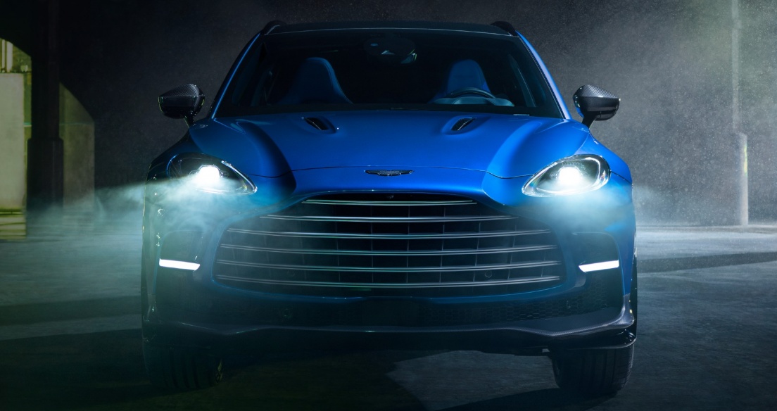Aston Martin DBX707 2023 ra mắt: SUV hạng sang mạnh nhất thế giới, giá từ 232.000 USD