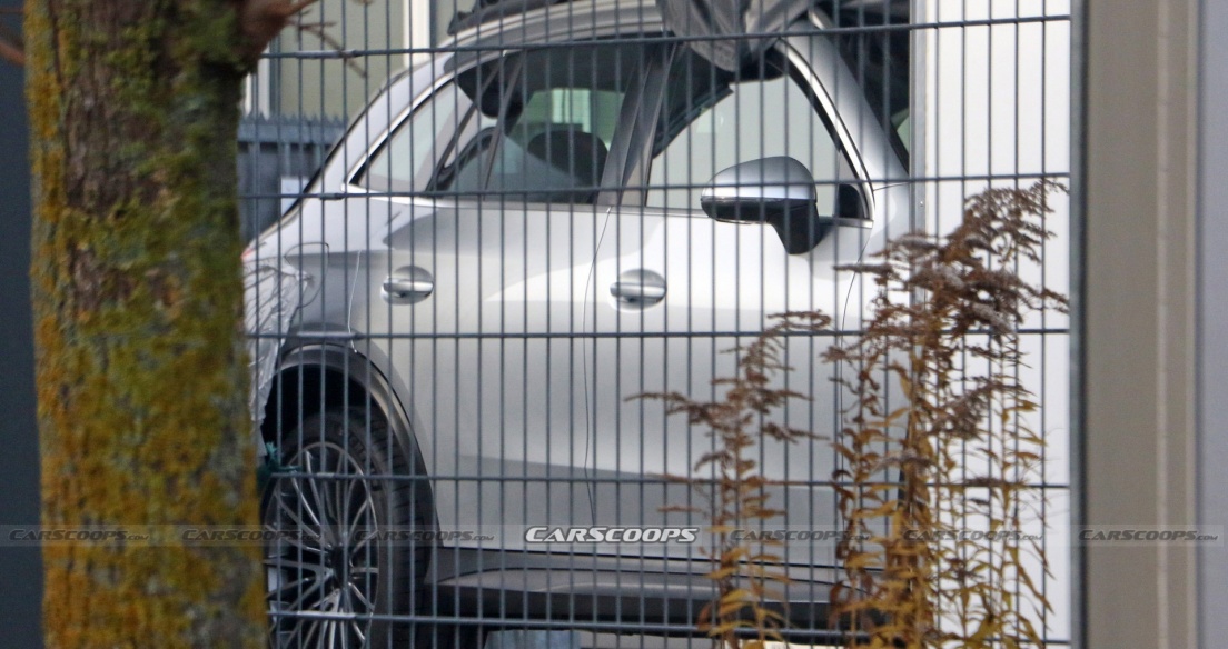 Mercedes-Benz GLC 2023 rò rỉ thiết kế ngoại thất