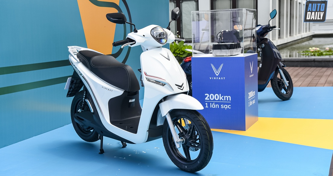 VinFast Feliz S 2022 - Xe máy điện giá mềm cạnh tranh Honda Vision