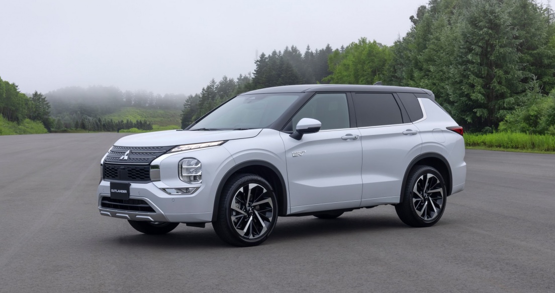 Mitsubishi Outlander PHEV 2023 sẽ ra mắt thị trường Mỹ vào cuối tuần này