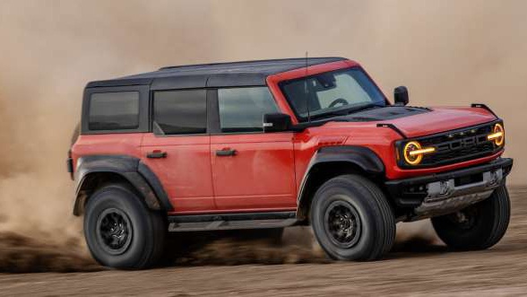 Ford Bronco Raptor sở hữu sức mạnh lên đến 418 mã lực, vượt ngoài mong đợi