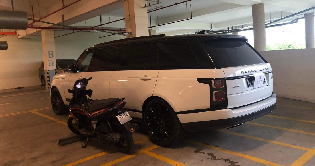 Đại gia Việt tậu Range Rover Autobiography độ Klassen, chiều dài hơn cả Phantom VIII