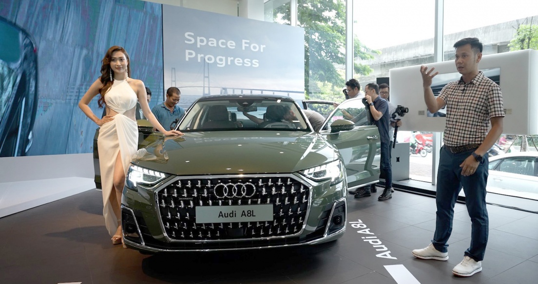 Trải nghiệm chi tiết "hàng nóng" Audi A8L 2022 vừa ra mắt tại Việt Nam