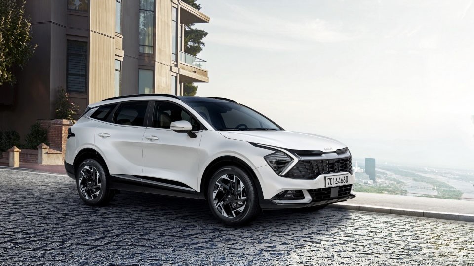 Kia Sportage 2023 ra mắt, nâng cấp để tăng sức cạnh tranh với Honda CR-V
