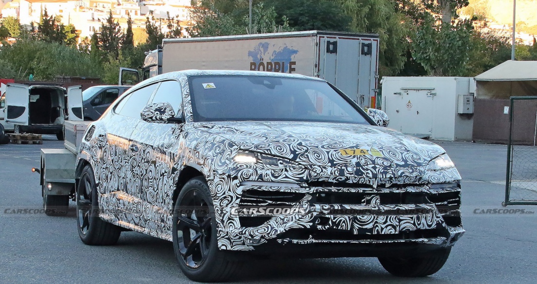 Lamborghini Urus Plug-In Hybrid lộ diện trên đường chạy thử