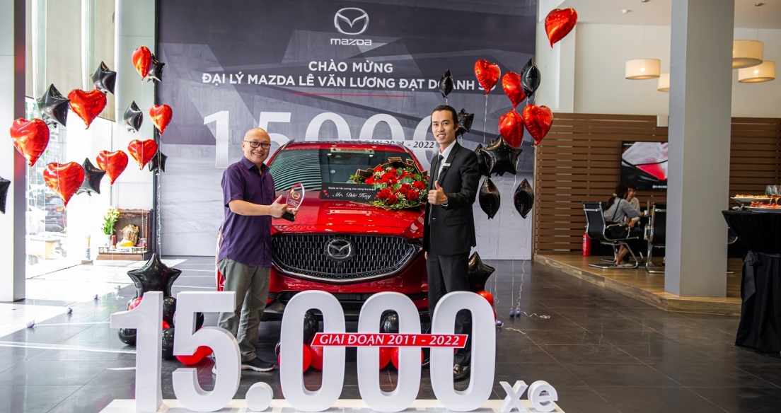 Mazda Lê Văn Lương cán mốc doanh số 15.000 xe