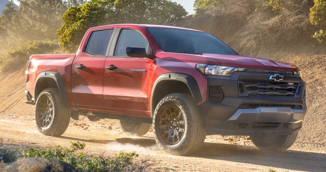 Chevrolet Colorado 2023 có giá từ 32.190 USD, bắt đầu sản xuất từ quý I/2023