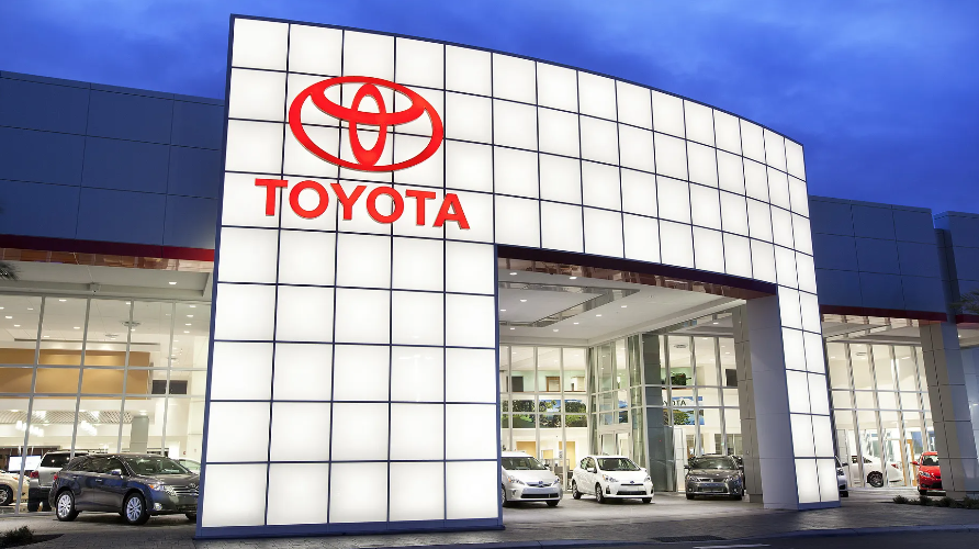 Toyota là nhà sản xuất ô tô bán chạy nhất thế giới năm 2022