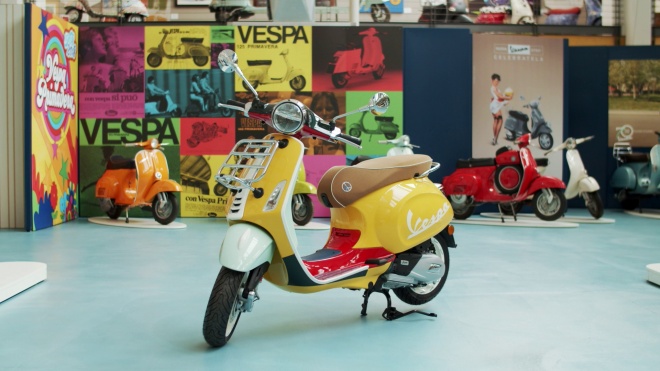 Cảm hứng sáng tạo nên Vespa Primavera Sean Wotherspoon