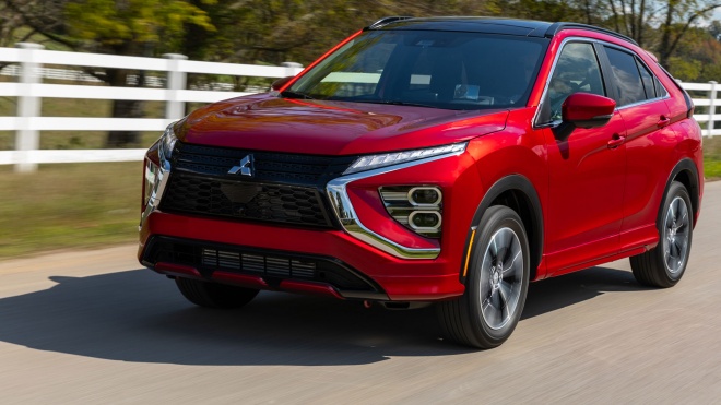 Mitsubishi Eclipse Cross 2022: Đấu Kona, Seltos, chờ về Việt Nam