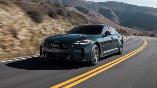Kia Stinger 2022 ra mắt tại Mỹ: Nâng cấp đáng kể, quyết đấu xe sang Đức