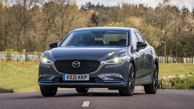 Mazda6 Kuro Edition 2021 phiên bản giới hạn ra mắt