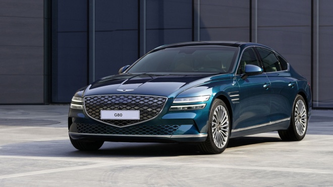 Genesis Electrified G80 2022 ra mắt, sạc đầy pin chạy được hơn 500 km