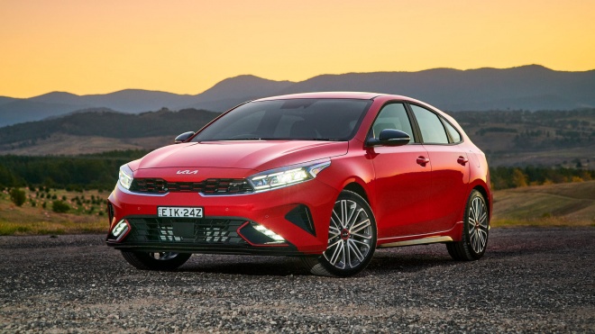 Kia Cerato 2022 ra mắt tại Australia, giá từ 20.157 USD, về VN sẽ lại đắt hàng