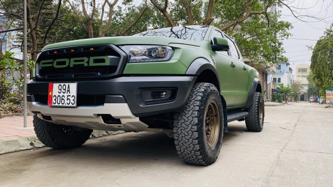 Bán Toyota Fortuner lên đời mua Ranger Raptor, người dùng đánh giá: Mua ngay trong vòng 1 nốt nhạc