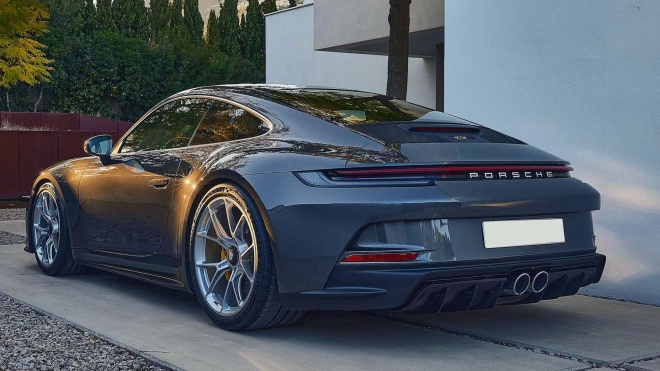 Porsche 911 GT3 Touring 2022 ra mắt, 502 mã lực giá 161.000 USD