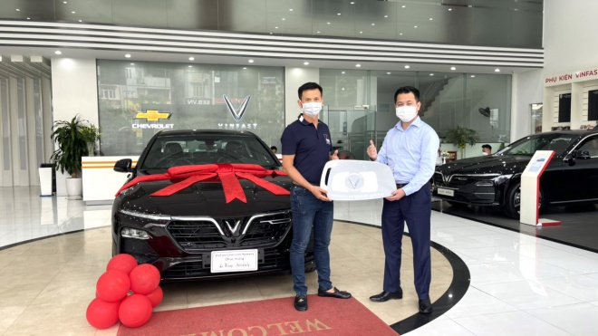 Lê Hùng mua Vinfast Lux A 2.0 2021 - Đúng thời điểm GIÁ CỰC NGẦU, lợi đủ đường...!