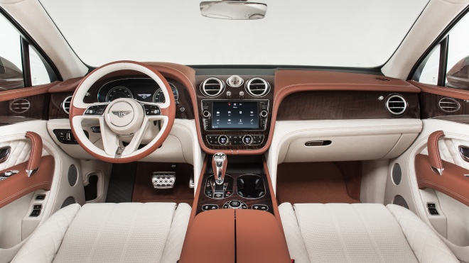 Bentley ngừng hợp tác với thương hiệu đồng hồ Breitling sau 19 năm