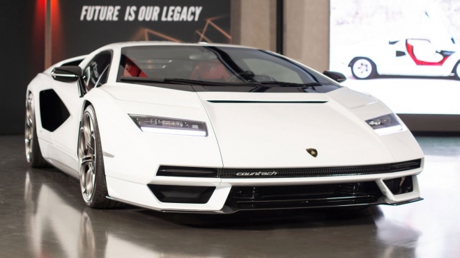 Những điều bạn có thể chưa biết về Lamborghini Countach LPI 800-4