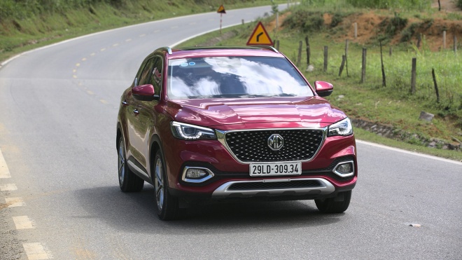 Hệ thống AWD mang lại những gì cho chiếc MG HS 2.0T Trophy?