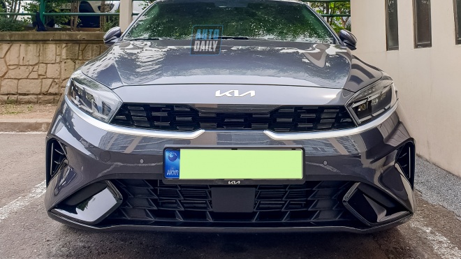 Kia Cerato 2021 sắp ra mắt tại Việt Nam - Civic, Mazda3, Altis, Elantra sẽ "khó ở"?