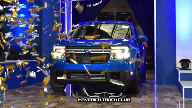Bán tải cỡ nhỏ Ford Maverick 2022 bắt đầu được sản xuất