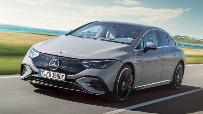Mercedes EQE 2023 - E Class của kỷ nguyên xe điện - tự tin đối đầu Tesla