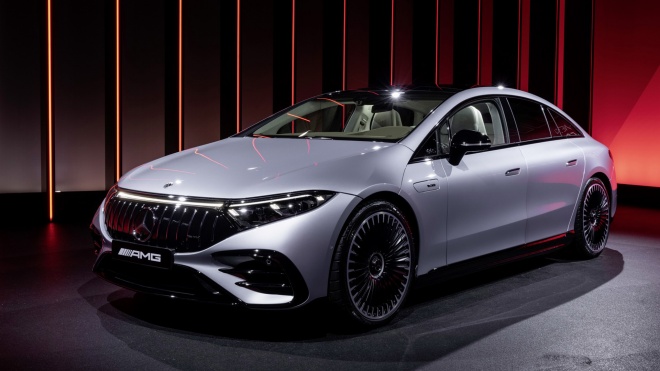 Mercedes-AMG EQS 2023 - Đỉnh cao limousine chạy điện hiệu suất cao