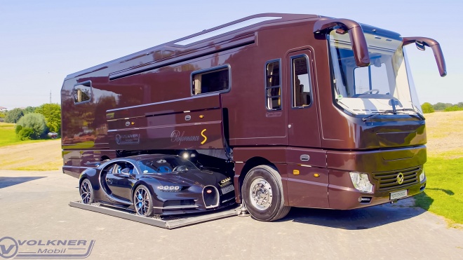 'Biệt thự di động' giá 2,4 triệu USD đủ chỗ cho 1 chiếc Bugatti